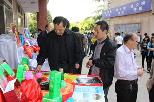 南陽工業(yè)學(xué)校平面設(shè)計作品展
